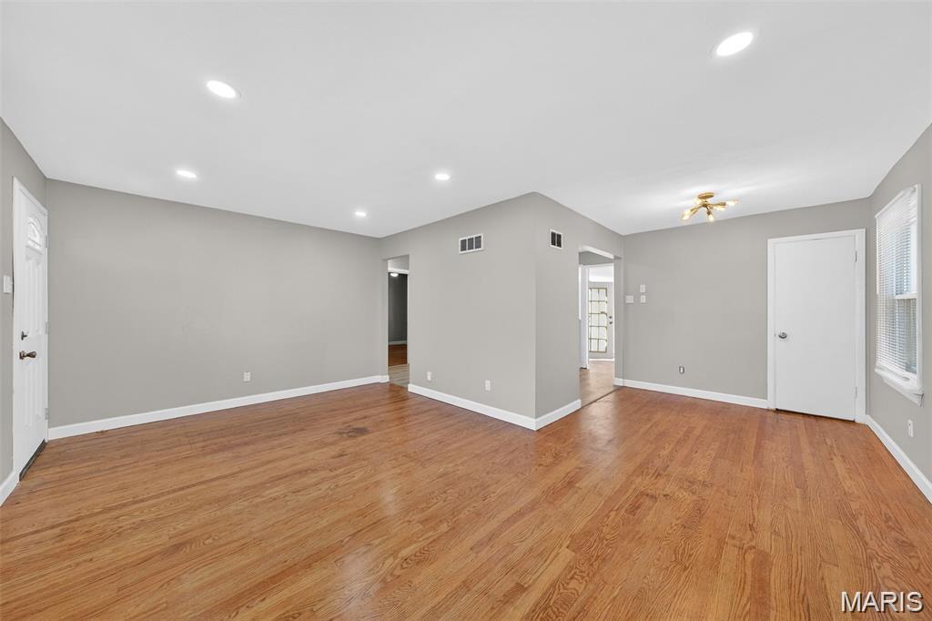 2506 Shannonaire Drive