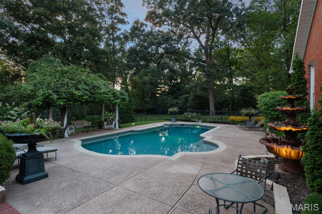 Fair Oaks - Residential