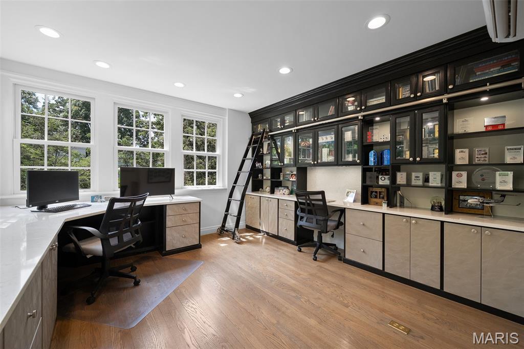 Fair Oaks - Residential