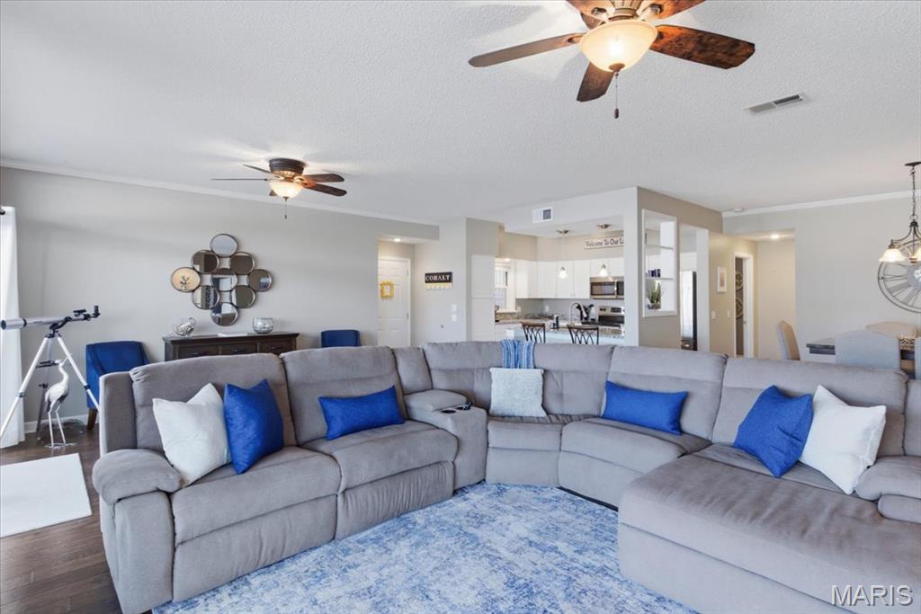 Evergreens on the Lake - Residential