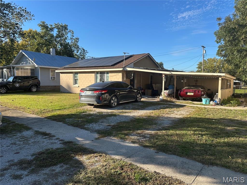 Photo of 408 Henderson Avenue, Canton, MO 63435 (MLS # 26067679)