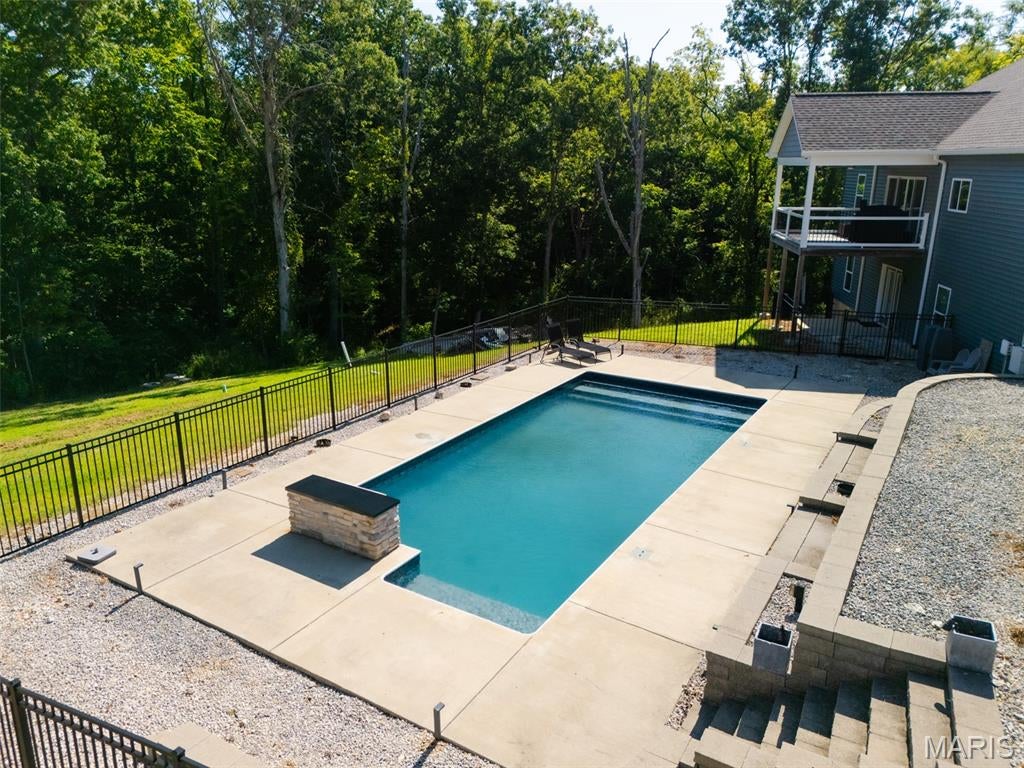 3239 Frontier Road
