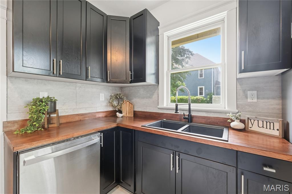 E W Davis Add To Maplewood - Residential