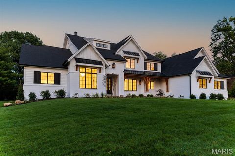 Photo of TBB Ballas Ridge Westchester IV, Des Peres, MO 63131 (MLS # 25057846)