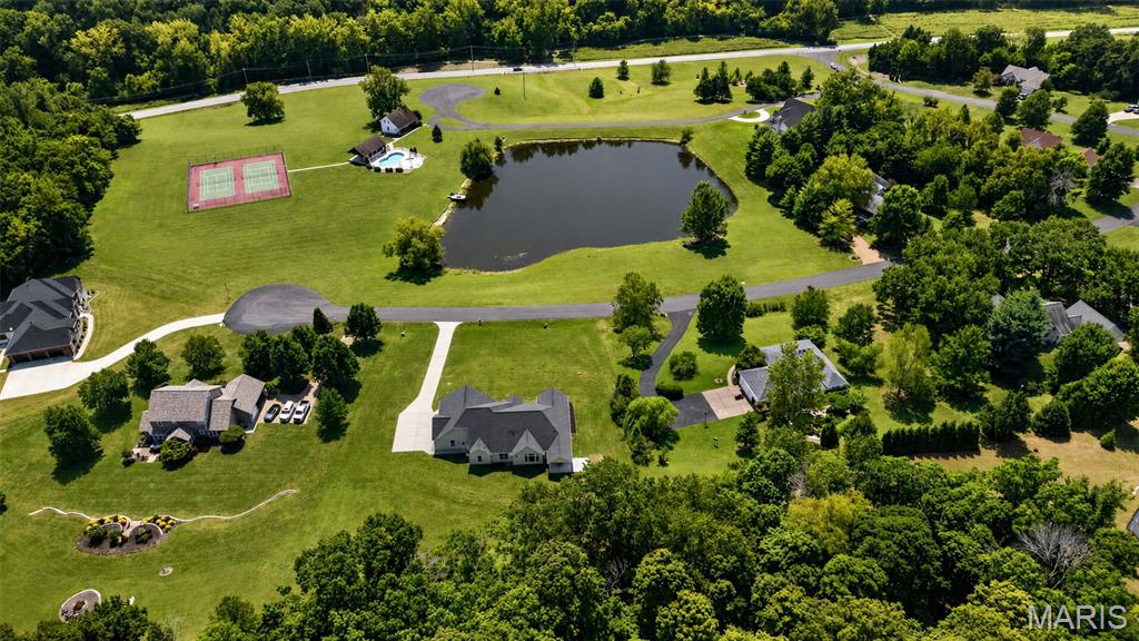 4425 Lookout Point Drive