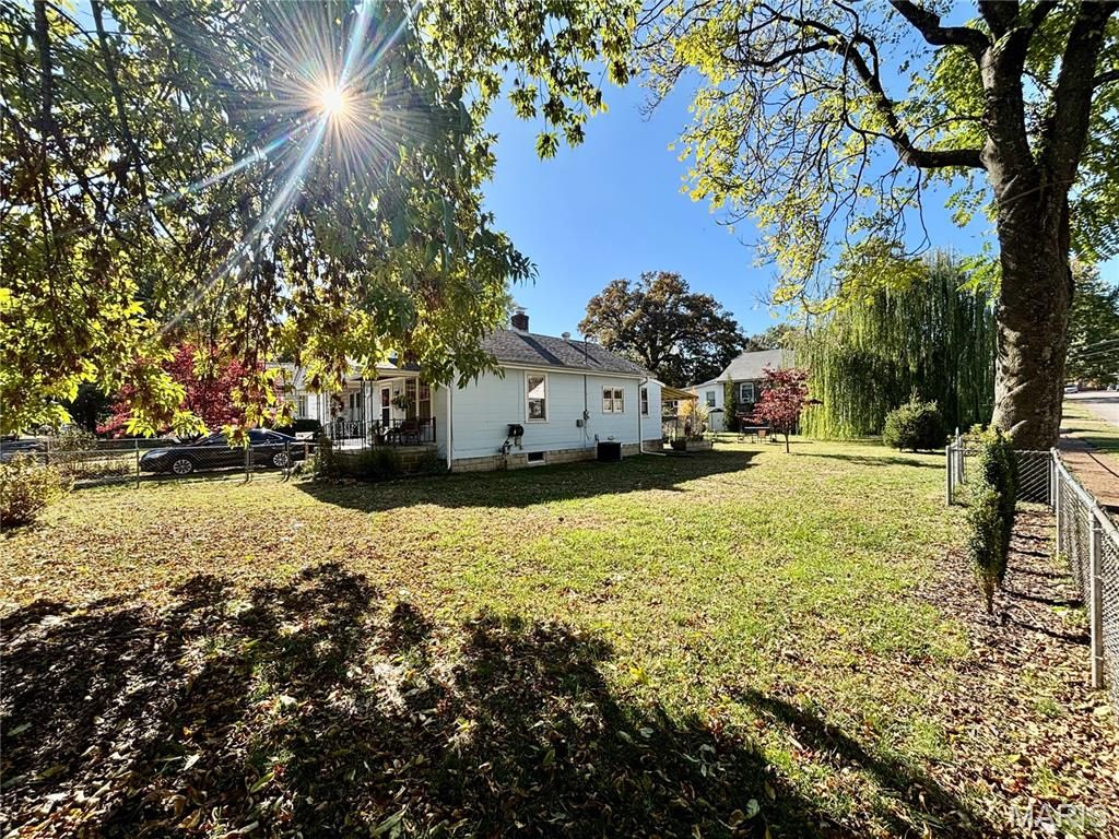 Photo of 1933 Blendon Place, St Louis, MO 63143 (MLS # 25073521)