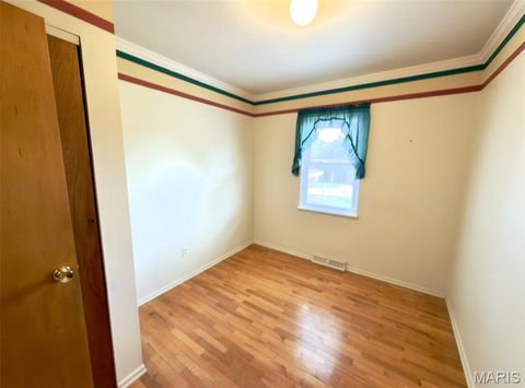 Tiny photo for 5 Milky Way Drive, St Charles, MO 63304 (MLS # 26030925)
