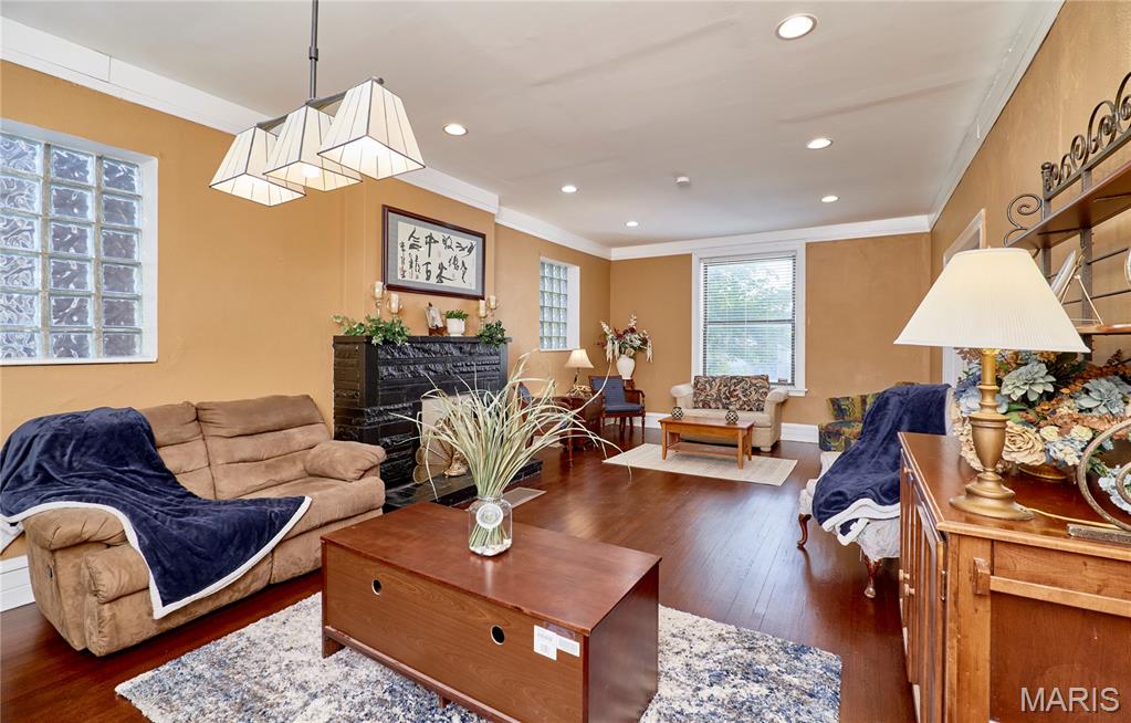 Hamilton Place Addition - Residential