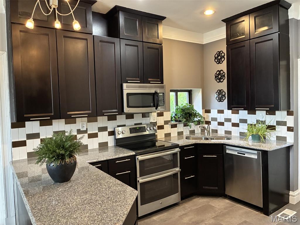 Hamilton Place Addition - Residential