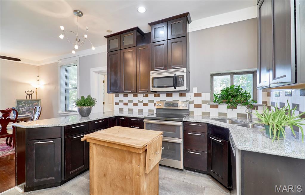 Hamilton Place Addition - Residential