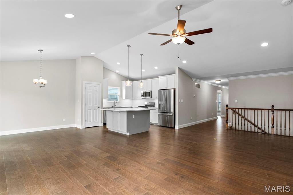 Bella Terra - Residential