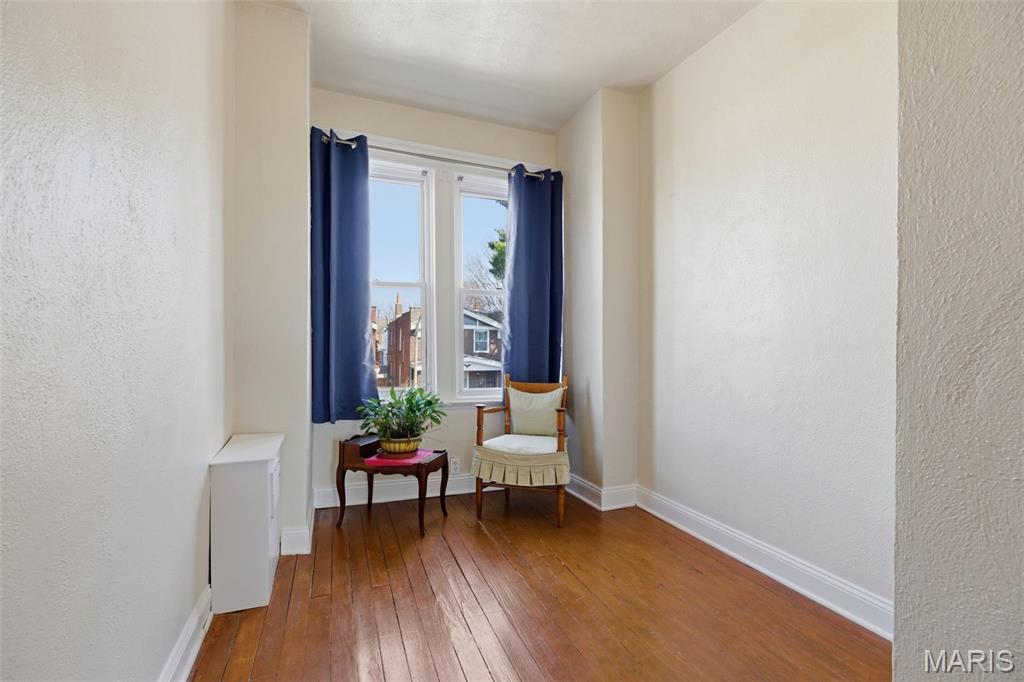 Russell Place Add - Residential