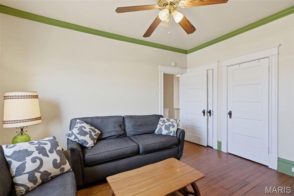 Russell Place Add - Residential