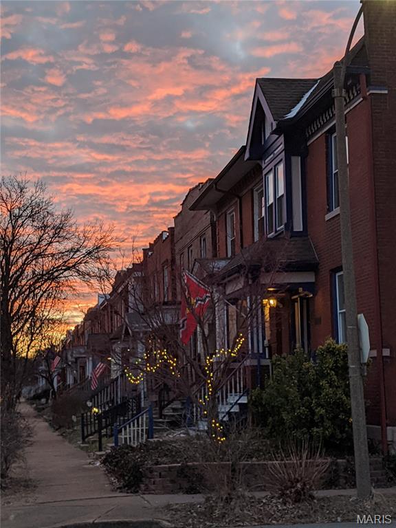 Russell Place Add - Residential