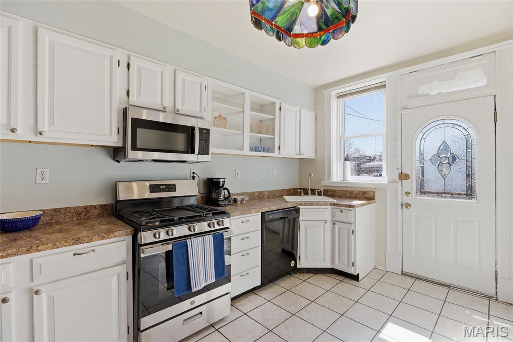 Russell Place Add - Residential