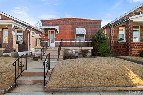 4438 Neosho Street St Louis MO 63116