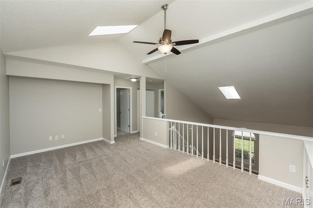 St Charles, Missouri 63303, United States, 1 Bedroom Bedrooms, ,2 BathroomsBathrooms,Residential,Active,122304