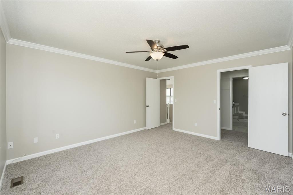 St Charles, Missouri 63303, United States, 1 Bedroom Bedrooms, ,2 BathroomsBathrooms,Residential,Active,122304