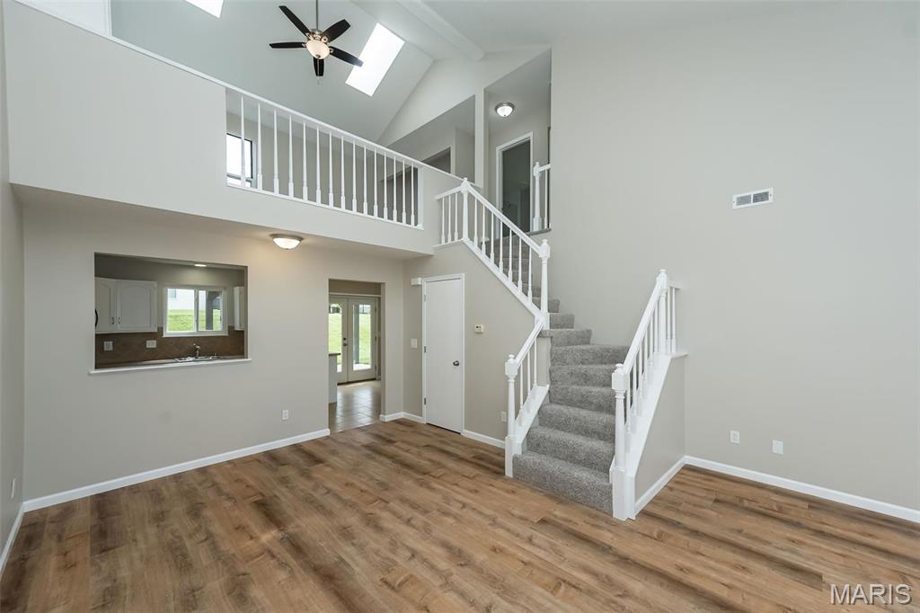 St Charles, Missouri 63303, United States, 1 Bedroom Bedrooms, ,2 BathroomsBathrooms,Residential,Active,122304