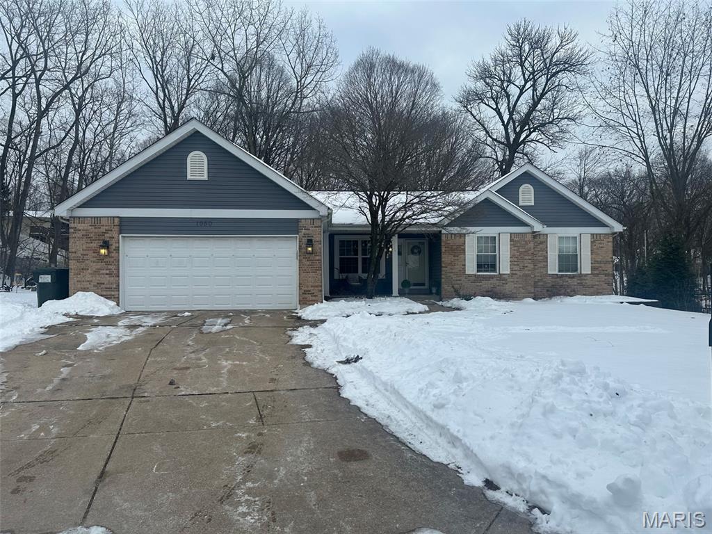 Riverwood Place Eleven-B - Residential