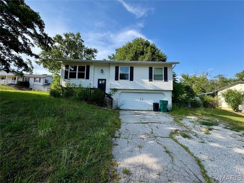 Photo of 9802 Sandy Church Road, Hillsboro, MO 63050 (MLS # 26048222)