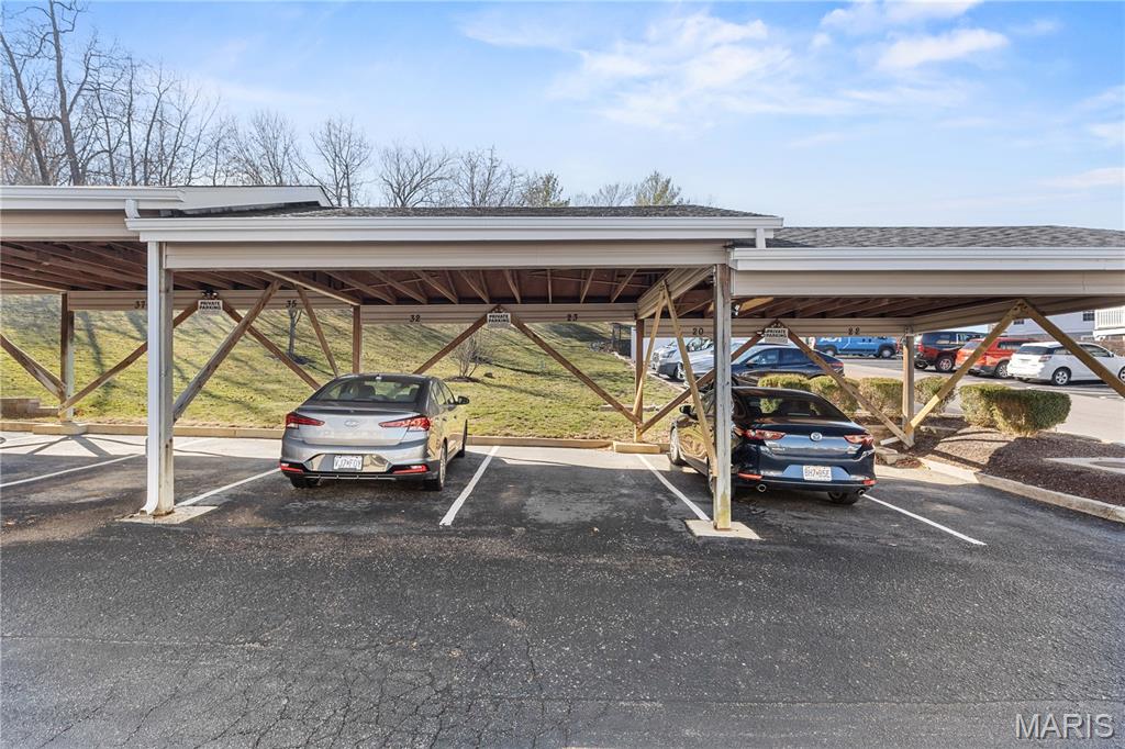 Arbor Creek Condo Three - Residential