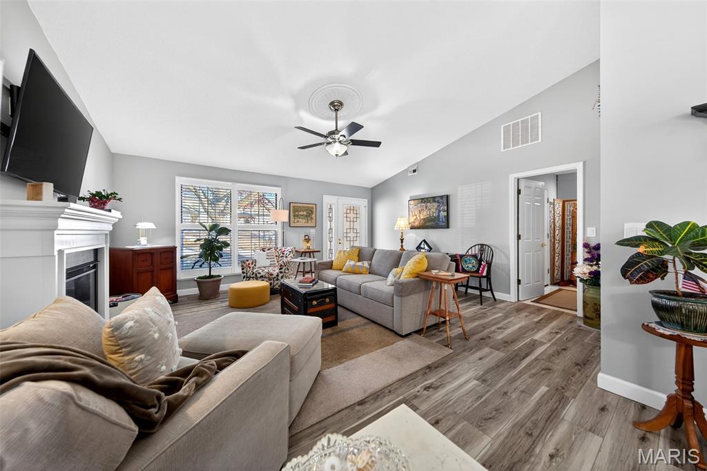 Vlgs Of Windwood Ph2 & Esmt - Residential