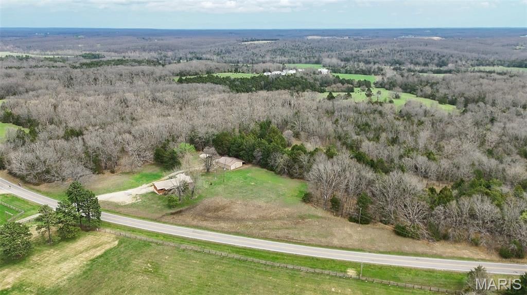 Photo of 4393 Highway DD, Cuba, MO 65453 (MLS # 26021054)