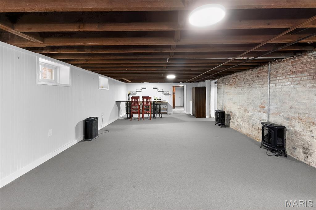 Lynch Add - Residential