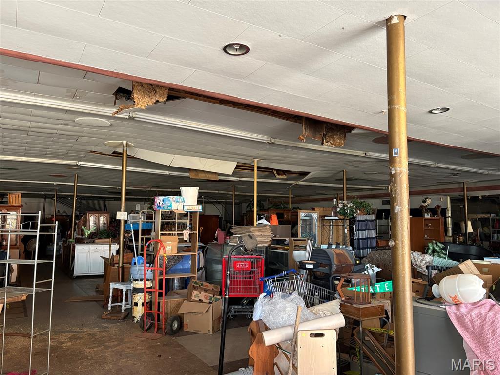 G W Smiths - Commercial Sale