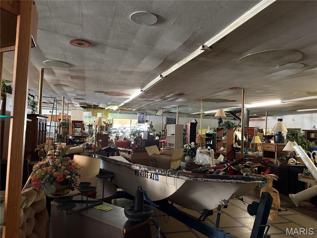 G W Smiths - Commercial Sale