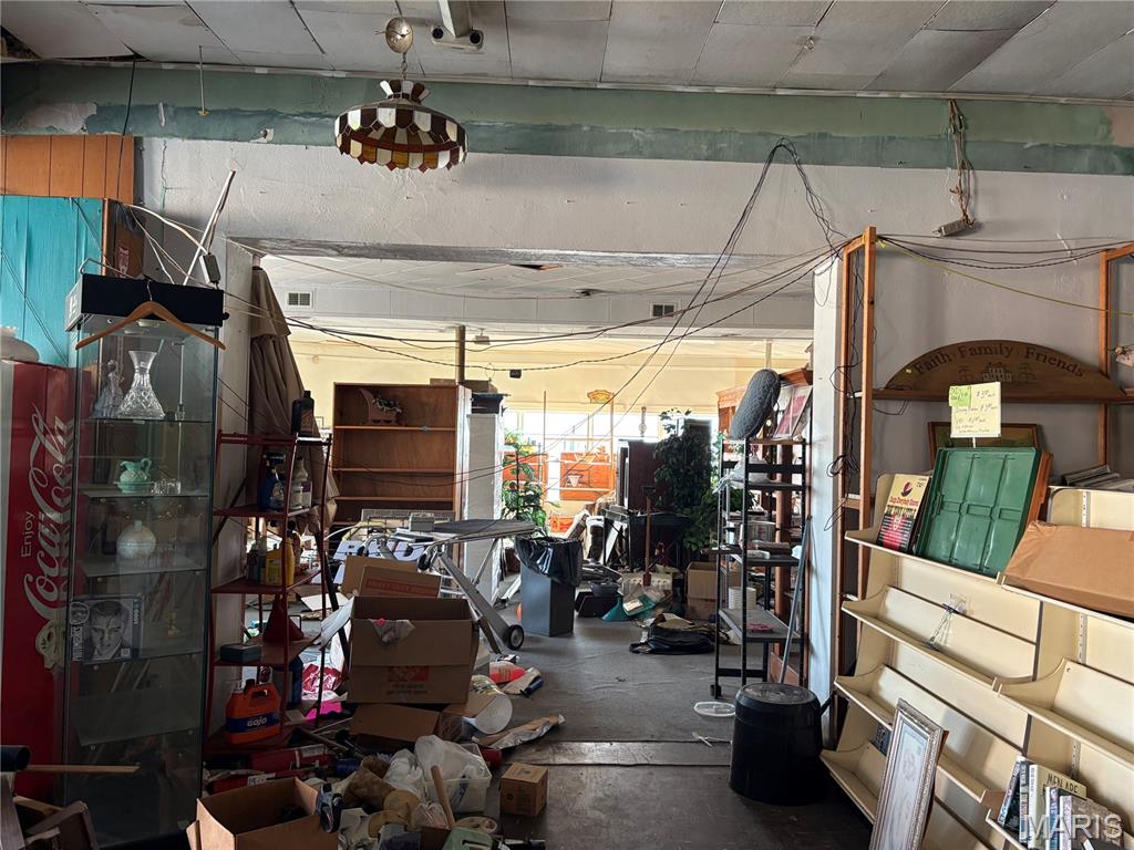 G W Smiths - Commercial Sale