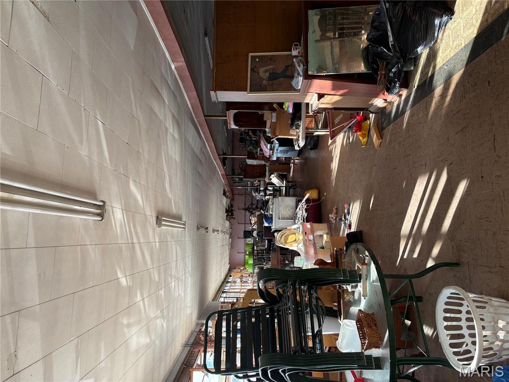 G W Smiths - Commercial Sale