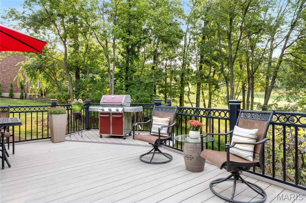 Whitmoor Country Club Estate - Residential