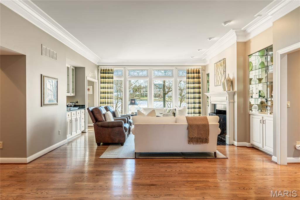 Whitmoor Country Club Estate - Residential