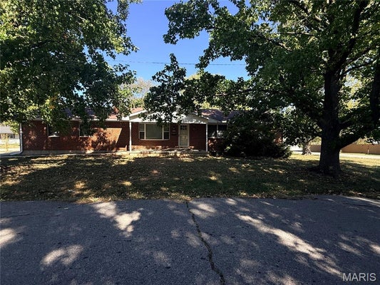 625 CLARA AVE, WARRENTON, MO 63383 - Image 47bbc2b05b7520fa43cab6db2e72e43d/340071375