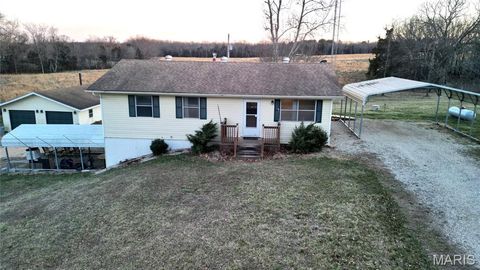 5766 County Road 3180 Salem MO 65560