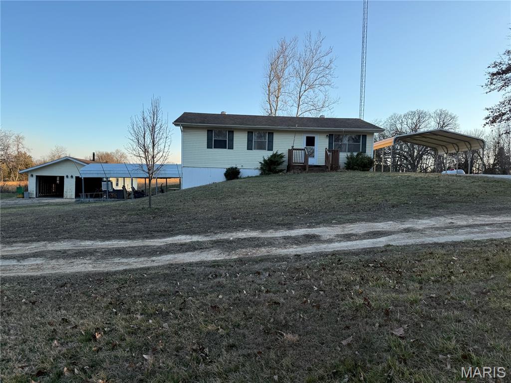 5766 County Road 3180