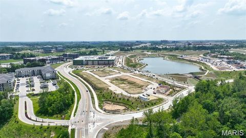 Tiny photo for 16552 Yellowwood Drive #51-302, Chesterfield, MO 63017 (MLS # 26020663)