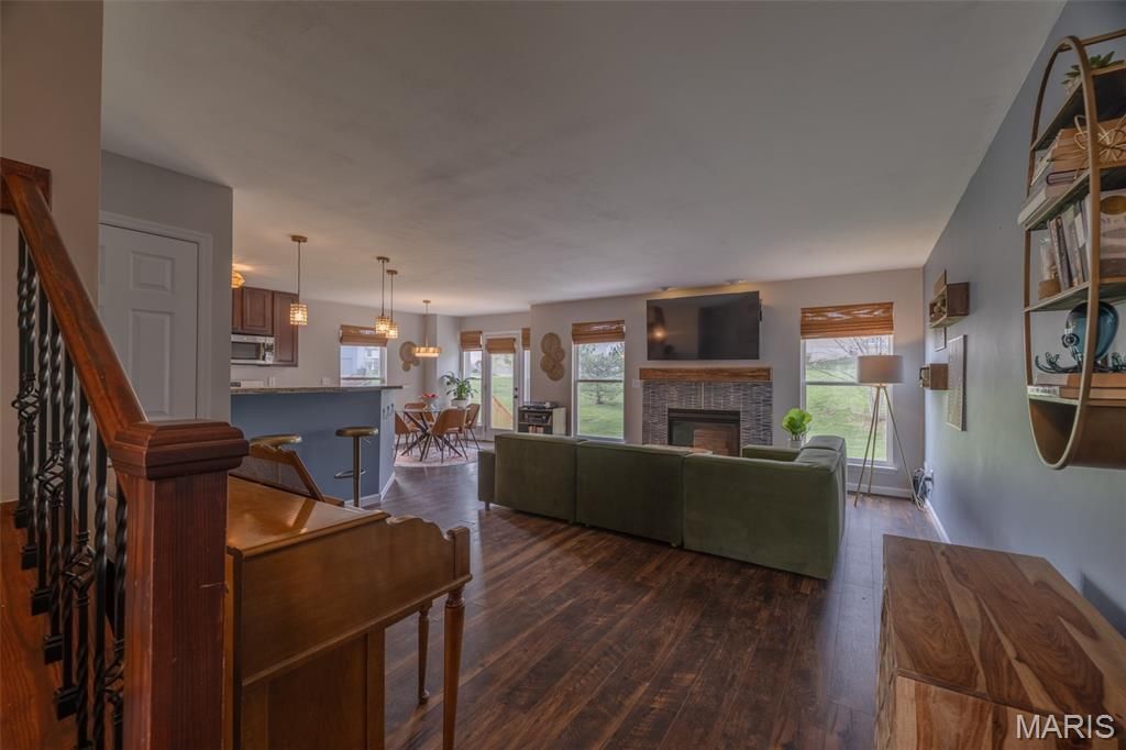 Photo of 539 Country Circle Drive, Lake Saint Louis, MO 63367 (MLS # 26018953)