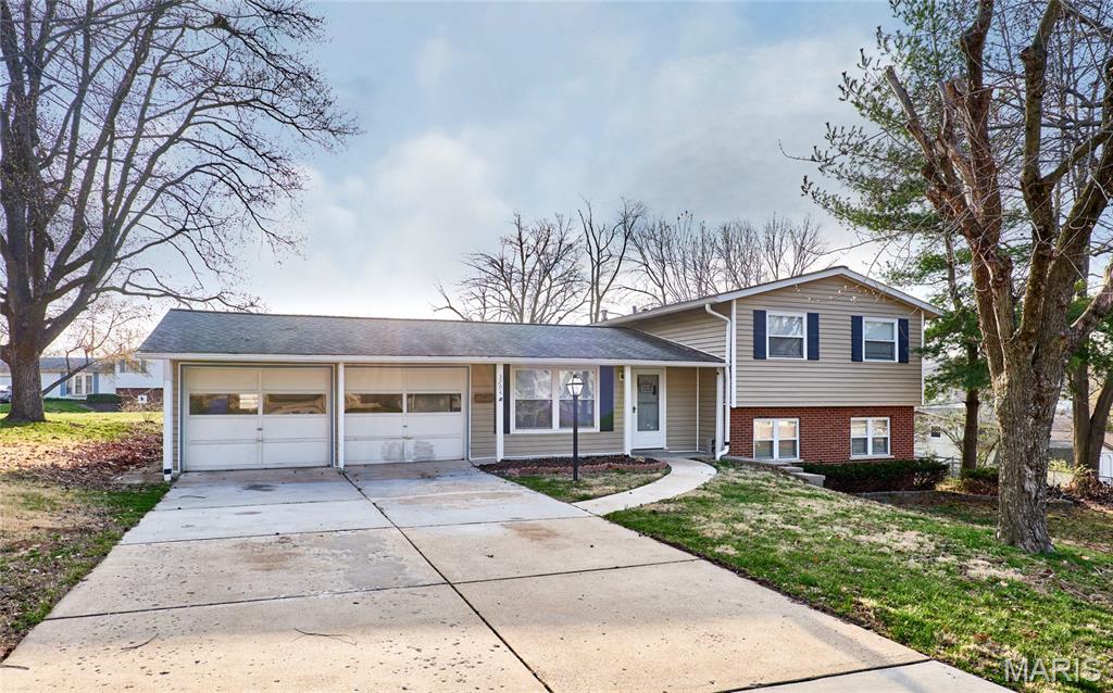 3204 Bristol Hall Drive