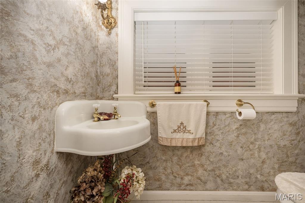 Lindell Add - Residential