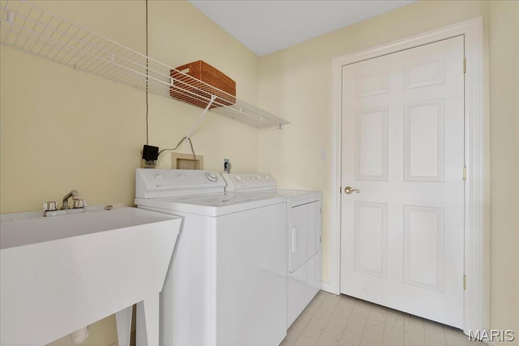 Claytonian A Condo Amd - Residential