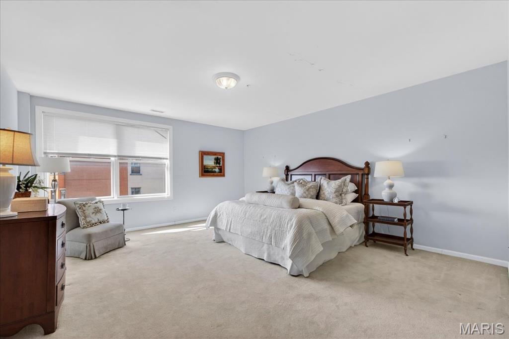 Claytonian A Condo Amd - Residential