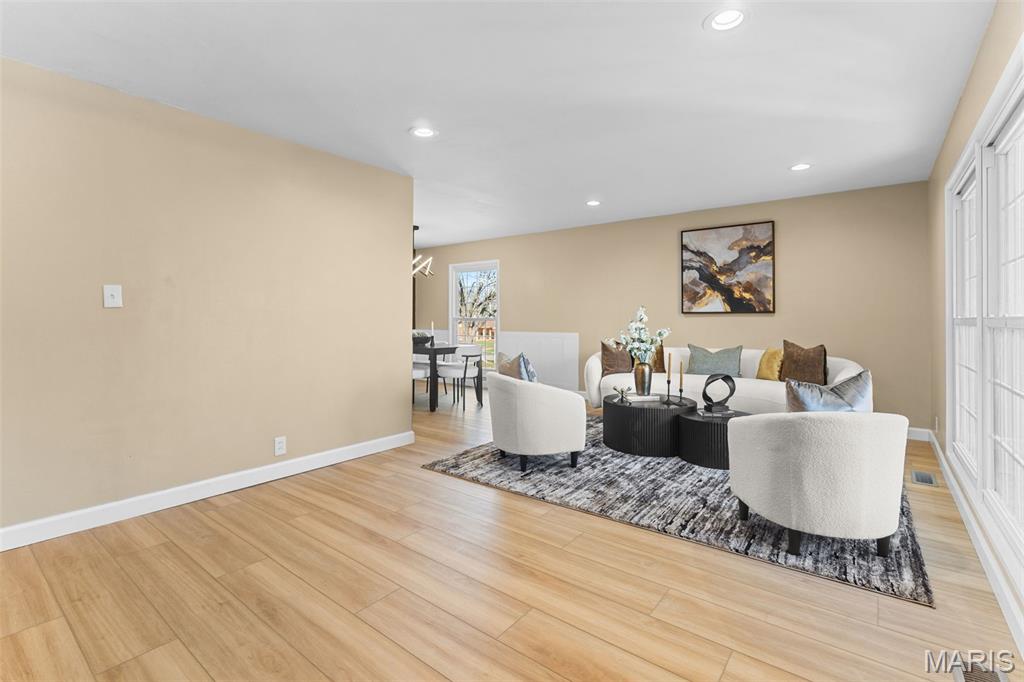 Paddock Meadows 5 - Residential