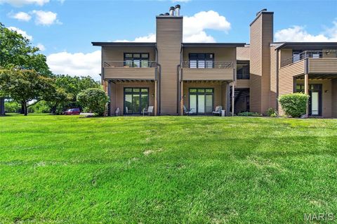 Tiny photo for 13818 Amiot Drive #A, Maryland Heights, MO 63146 (MLS # 26030811)