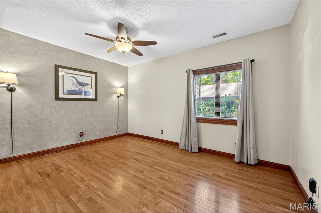 Creve Coeur Station Condo - Residential