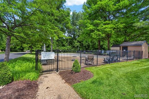 Tiny photo for 13818 Amiot Drive #A, Maryland Heights, MO 63146 (MLS # 26030811)