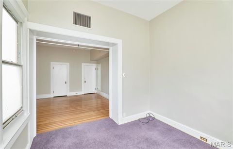 Tiny photo for 10 N Kingshighway Boulevard #2CS, St Louis, MO 63108 (MLS # 26030196)