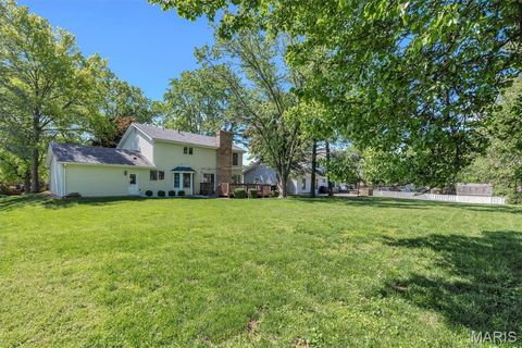 Tiny photo for 15355 Highcroft Drive, Chesterfield, MO 63017 (MLS # 26022336)